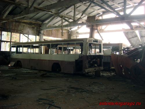 07_bus_garage_28